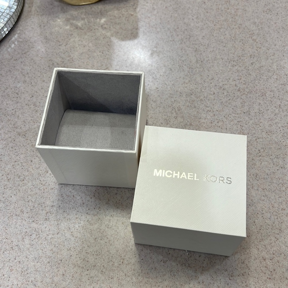 Michael Kors empty watch box